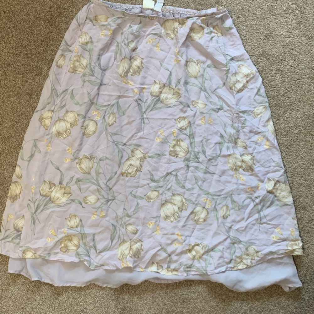 Vintage Lavender Skirt with Flower Pattern